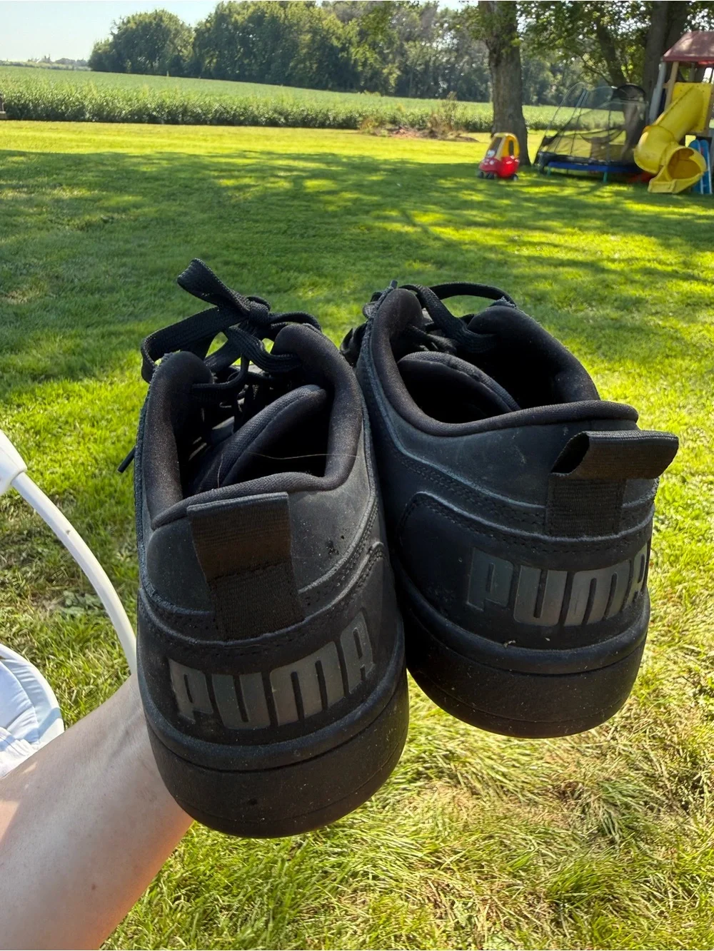 Puma Men's Black Low-Top Casual Sneakers